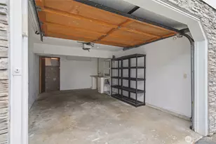 12516 SE 32nd St, Bellevue, WA 98005 - Photo 35