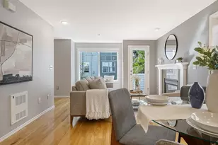 8529 Midvale Ave N, Seattle, WA 98103 - Photo 5