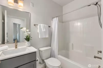 1237 Meander Way SE #302F, North Bend, WA 98045 - Photo 25
