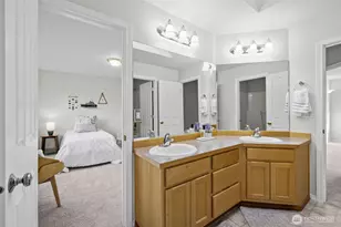 4422 240 Pl SE, Bothell, WA 98021 - Photo 31