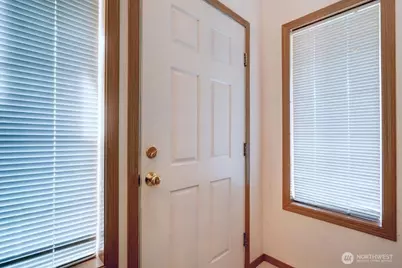 9029 S J Street, Tacoma, WA 98444 - Photo 3