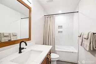 1300 S 41st Pl, Ridgefield, WA 98642 - Photo 17