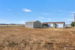 1105 W 4th Ave, Warden, WA 98857 - Photo 37