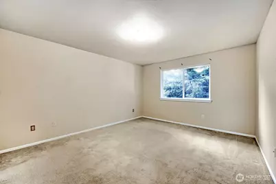 2063 S 263rd Street, Des Moines, WA 98198 - Photo 15