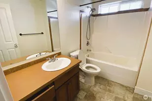 4712 204th St Ct E, Spanaway, WA 98387 - Photo 9