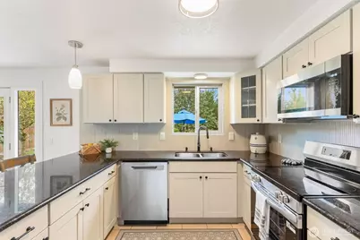 10229 27th Drive SE, Everett, WA 98208 - Photo 3