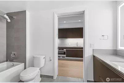 1808 Minor Avenue #2100, Seattle, WA 98101 - Photo 11