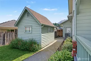 1716 Windsor Ct, Wenatchee, WA 98801 - Photo 35