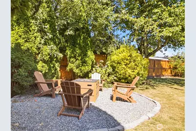 129 Christina Drive, Sumner, WA 98390 - Photo 31