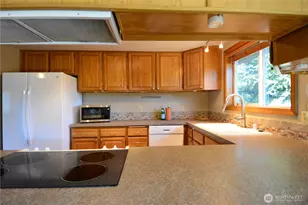 50 Crownview Ln, Sequim, WA 98382 - Photo 13