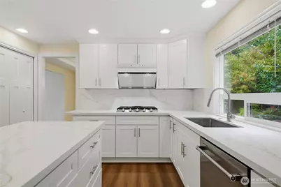 12715 52nd Place W, Mukilteo, WA 98275 - Photo 15