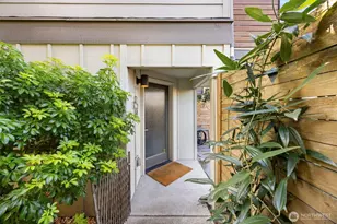 3926 S Brandon St, Seattle, WA 98118 - Photo 3