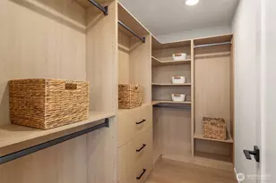 1203 NW 100th St, Seattle, WA 98117 - Photo 11