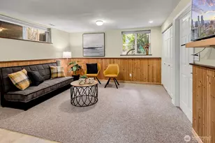 15228 SE 49th St, Bellevue, WA 98006 - Photo 23