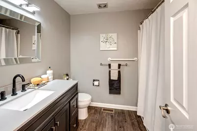 15228 SE 49th Street, Bellevue, WA 98006 - Photo 21