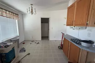 405 1/2 W Clay St, Dayton, WA 99328 - Photo 11