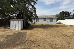 405 1/2 W Clay St, Dayton, WA 99328 - Photo 13