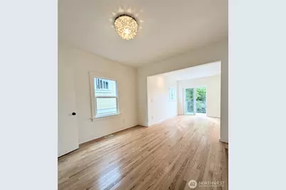 1713 33rd Avenue, Seattle, WA 98122 - Photo 15