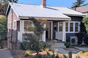 1713 33rd Ave, Seattle, WA 98122 - Photo 9
