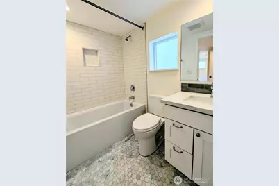 1713 33rd Avenue, Seattle, WA 98122 - Photo 19