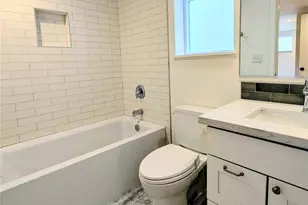 1713 33rd Ave, Seattle, WA 98122 - Photo 19
