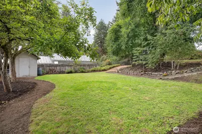 10915 North Park Avenue N, Seattle, WA 98133 - Photo 29