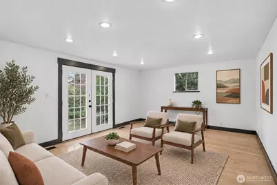 10915 North Park Avenue N, Seattle, WA 98133 - Photo 5