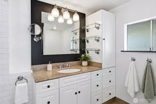 10915 N Park Ave N, Seattle, WA 98133 - Photo 17
