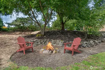 10915 North Park Avenue N, Seattle, WA 98133 - Photo 31