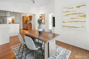 3042 NE 94th St, Seattle, WA 98115 - Photo 11