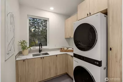 8403 NE 137th Street, Kirkland, WA 98034 - Photo 27
