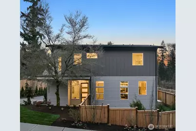 8403 NE 137th Street, Kirkland, WA 98034 - Photo 3