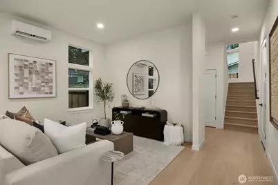 8403 NE 137th Street, Kirkland, WA 98034 - Photo 7