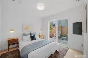 7320 11th Ave NE, Seattle, WA 98115 - Photo 3
