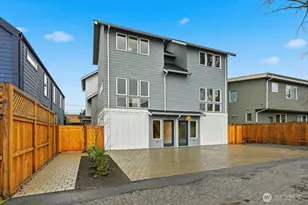 7320 11th Ave NE, Seattle, WA 98115 - Photo 1