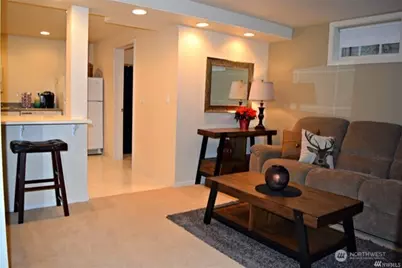 23042 NE 8th St Apt A #A, Sammamish, WA 98074 - Photo 3