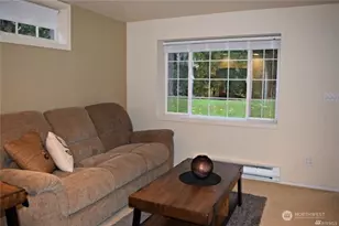 23042 NE 8th St, Sammamish, WA 98074 - Photo 7