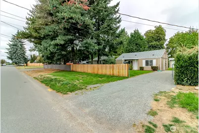 105 S 70th Street, Tacoma, WA 98408 - Photo 21