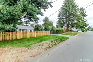 105 S 70th St, Tacoma, WA 98408 - Photo 25