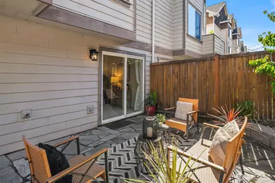 8521 Interlake Avenue N #B, Seattle, WA 98103 - Photo 23