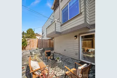 8521 Interlake Avenue N #B, Seattle, WA 98103 - Photo 3