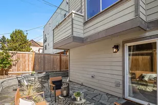 8521 Interlake Ave N, Seattle, WA 98103 - Photo 3