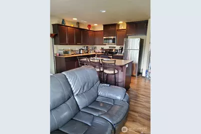 196 N Township Street, Sedro Woolley, WA 98284 - Photo 5