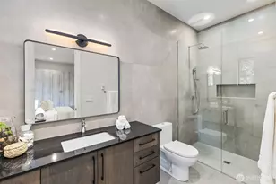 1653 105th Ave SE, Bellevue, WA 98004 - Photo 35