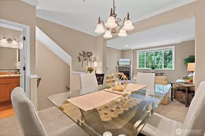 23036 NE 8th Street #D, Sammamish, WA 98074 - Photo 9