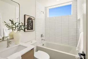 4415 2nd Ave NE, Seattle, WA 98105 - Photo 11