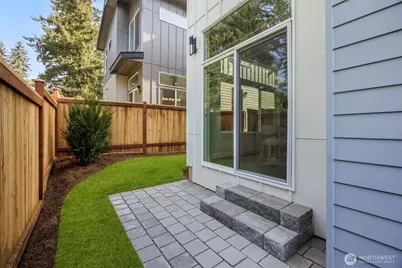 8407 NE 137th Street, Kirkland, WA 98034 - Photo 25