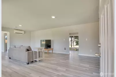 17001 4th Avenue S, Spanaway, WA 98387 - Photo 3