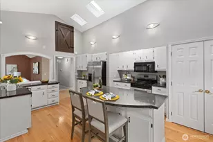 25340 36th Pl S, Kent, WA 98032 - Photo 11