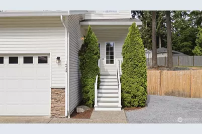 1603 94th Drive SE #B, Lake Stevens, WA 98258 - Photo 3